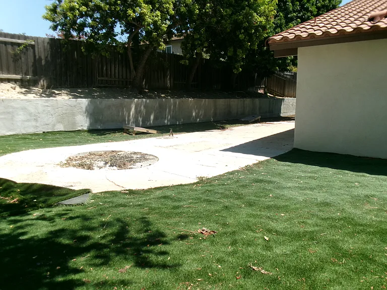 2202 Scenic Park St — Photo 40