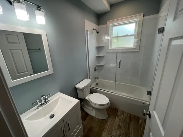 126 Cross St, Somerville, MA