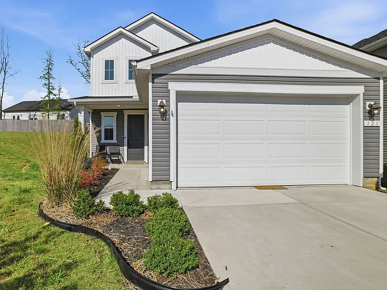 121 Timber Crest Trl — Photo 3