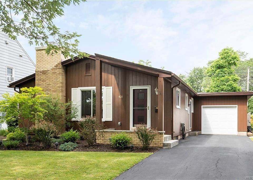 1st image of 421 Berryman Dr