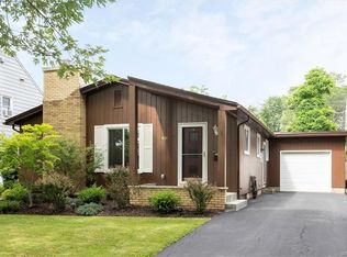 421 Berryman Dr, Amherst, NY 14226