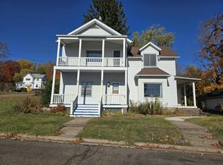 321 Rice Ave, Bayfield, WI 54814