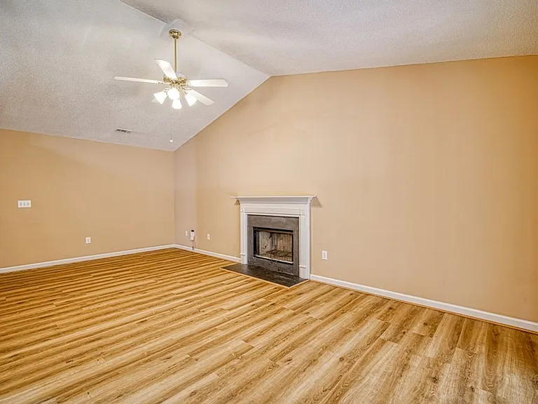 17 Waterfield Ct — Photo 28