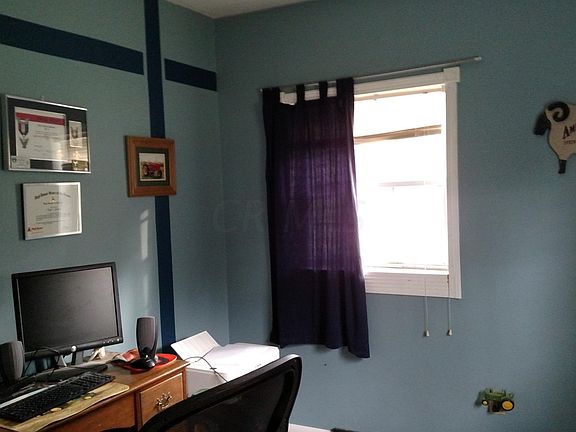 5th image of 1195 Rainbow Dr NE