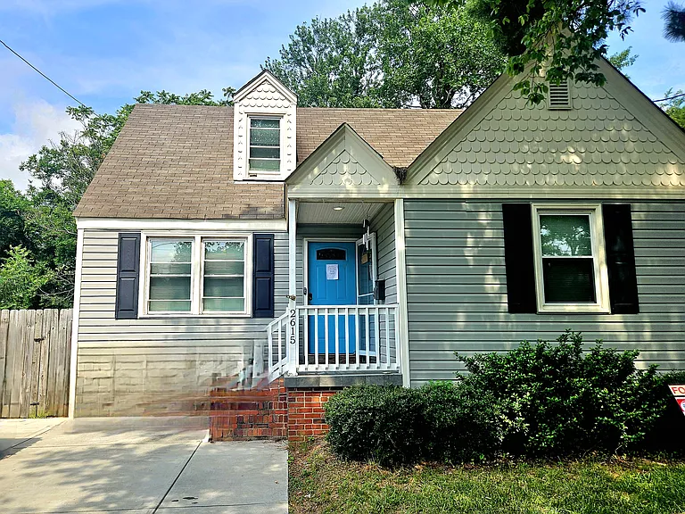 2615 Somme Ave — Photo 1