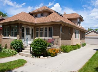 2432 N 73rd St, Wauwatosa, WI 53213