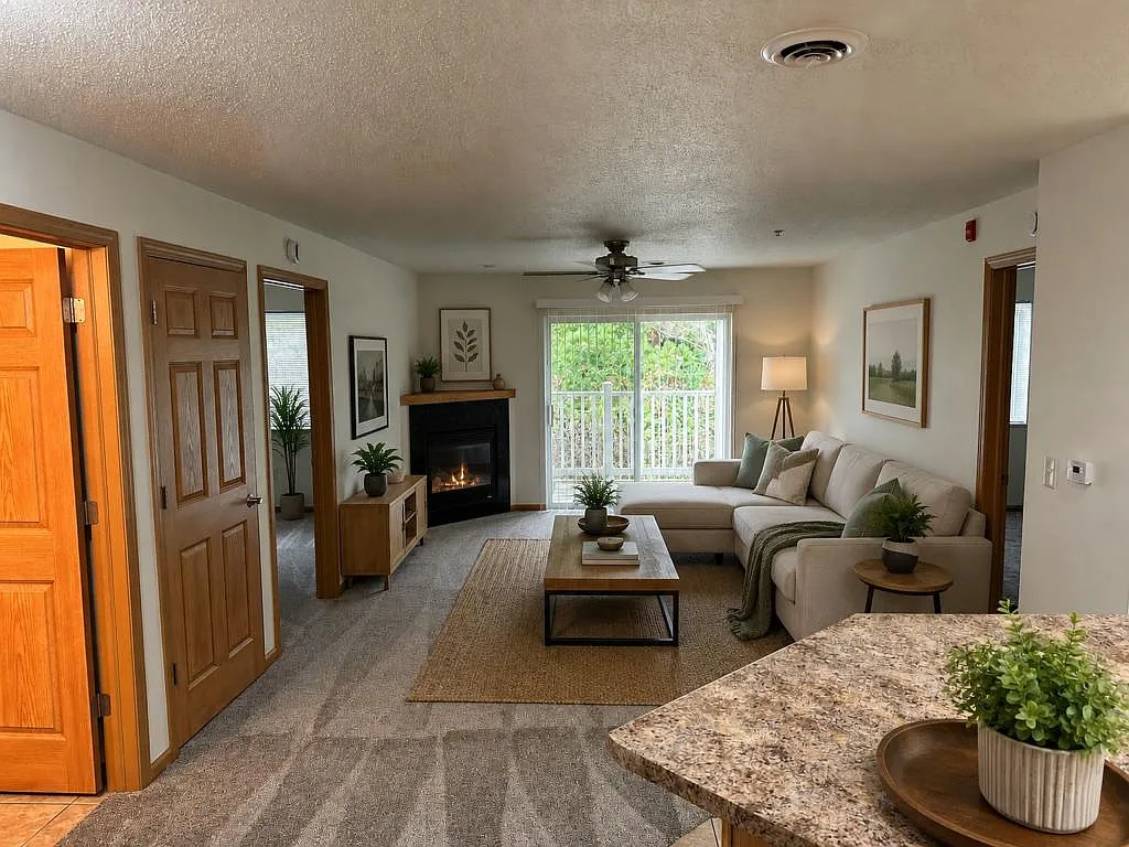 700 Angel Ct., Apt 214 — Photo 2