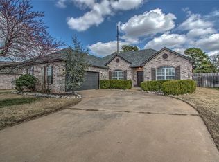 11509 S Locust Ave, Jenks, OK 74037