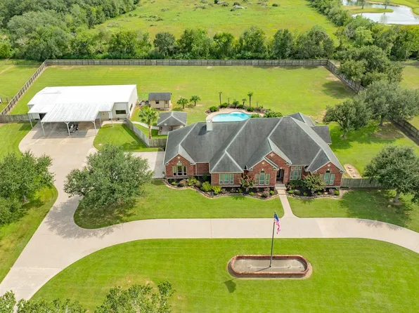 16337 County Road 171, Danbury, TX 77534