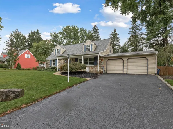 83 Tee Rd, Oreland, PA 19075