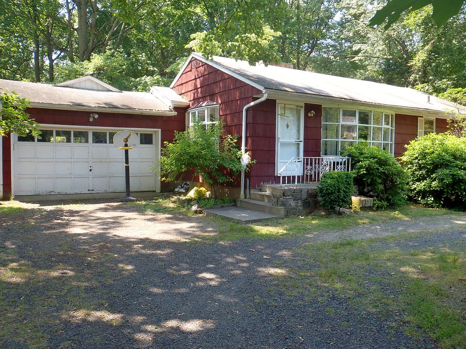 284 Dunkerhook Rd, Paramus, NJ 07652 Zillow