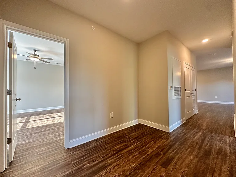 Westbrook Apartments — Photo 57