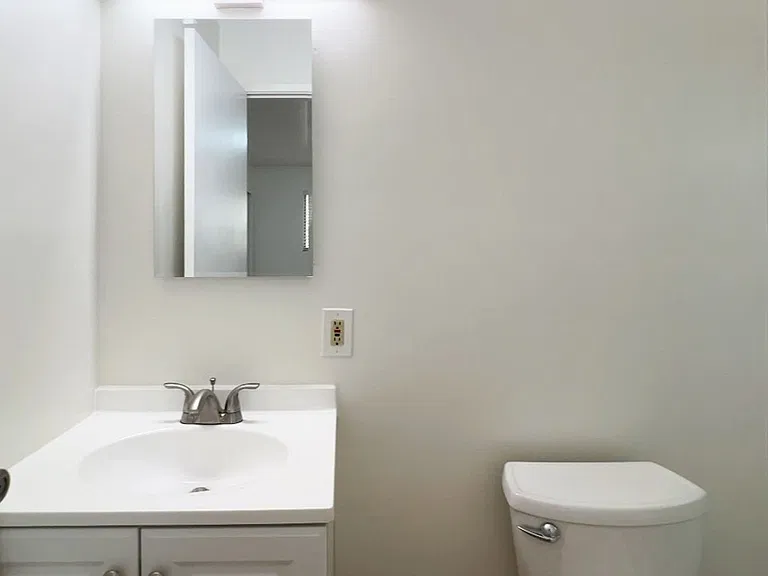 849 Laguna St — Photo 21