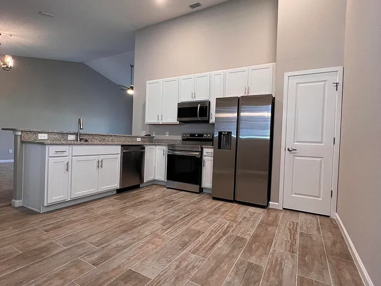 3930 Playa Del Sol Dr #204 — Photo 8