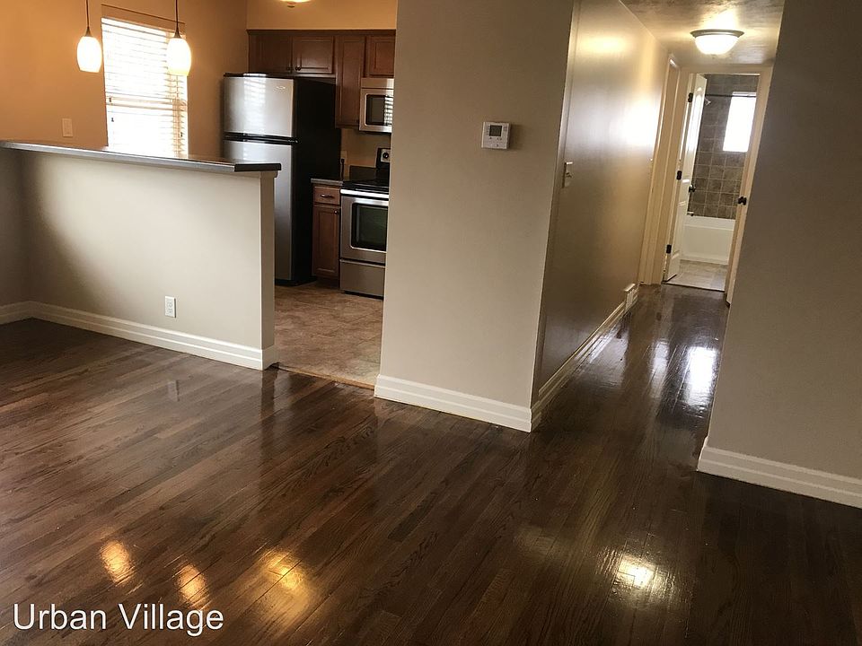 2nd image of 603 S 35th Ave APT 10