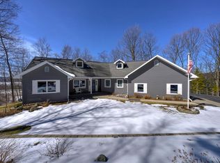 3036 S Blake Ln, Lake Leelanau, MI 49653
