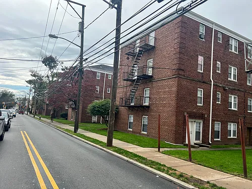 Rutgers Arms Photo 1