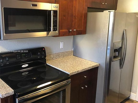 2nd image of 1333 S Dixie Hwy APT 201