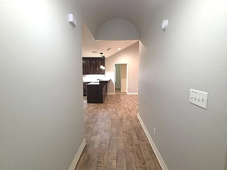 1424 Dogwood St — Photo 9