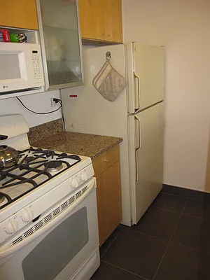 Rented by Newell and Assoc. | media 14