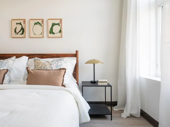 857 Bergen Avenue image 7 of 47