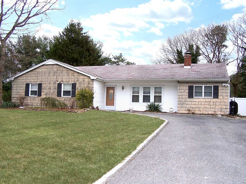 1st image of 81 Nottingham Dr