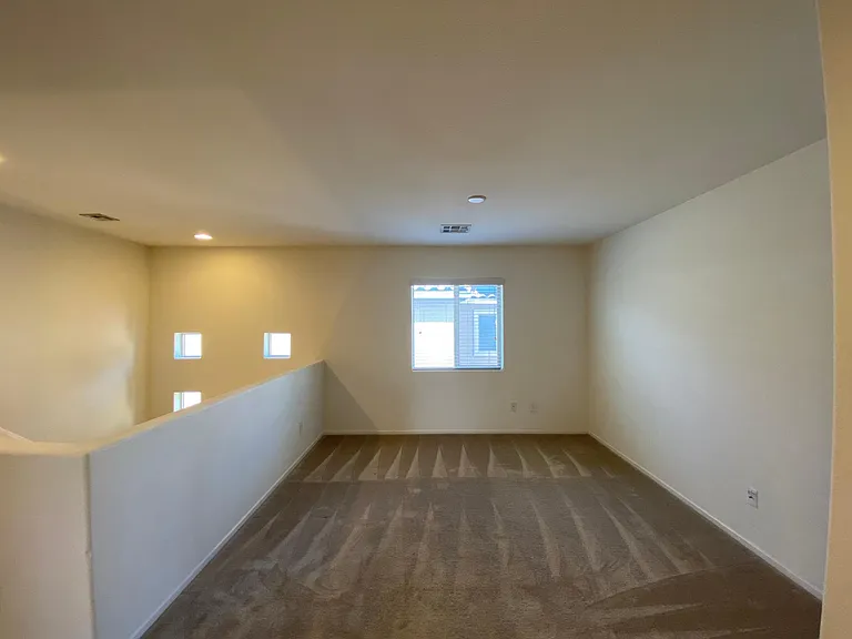 10965 Mount Pendleton St — Photo 17