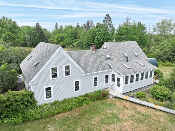 90 Quaco Road, Deer Isle, ME 04627