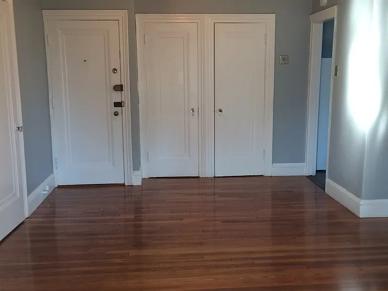 1662 Commonwealth Ave — Photo 2