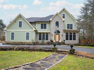 1560 Copicut Rd, North Dartmouth, MA 02747