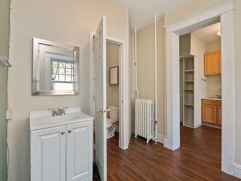 Abbey Park Apartments — Photo 42