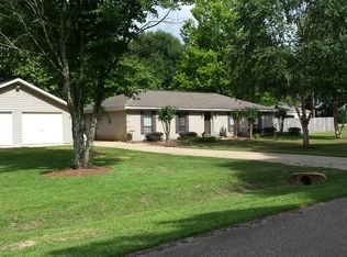 24 Granite Ct, Dothan, AL 36303