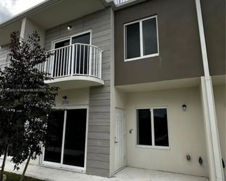 25778 SW 143rd Path #1 — Photo 1