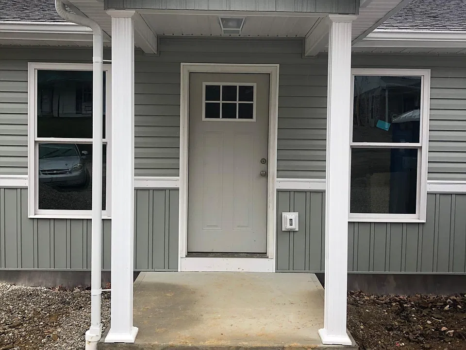 108 Redwood Ln #2-8