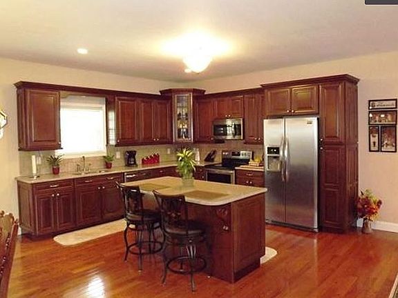 5th image of 20 Merrigold Dr