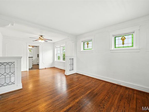 5th image of 1457 Sproule Ave