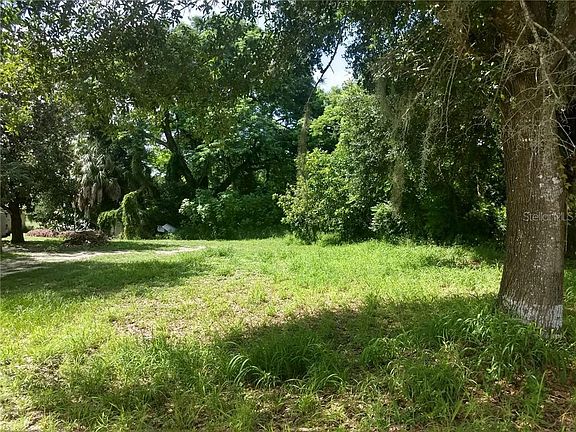 2nd image of 2109 Melbourne Ave E