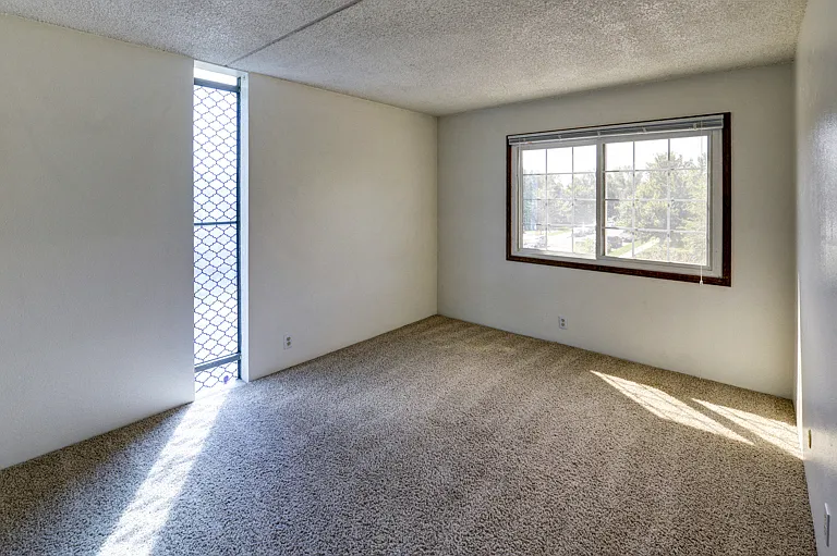 805 29th Street #302 Bedroom