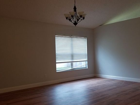 3rd image of 11711 Carrollwood Cove Dr