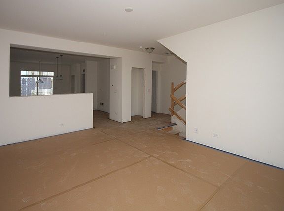 5th image of 10555 154th Pl