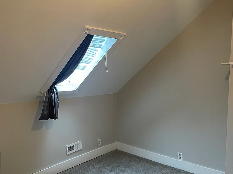 2509 Grand Ave S #2 — Photo 10