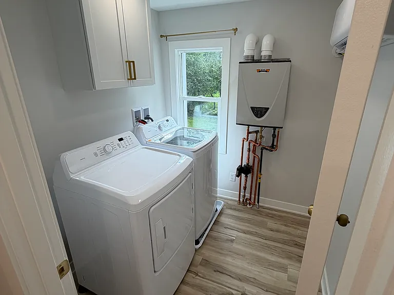 8650 Chicago Ave — Photo 15