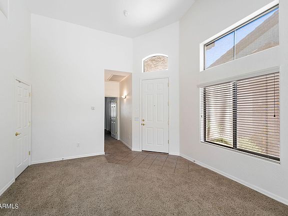 4th image of 1529 E BRENDA Drive
