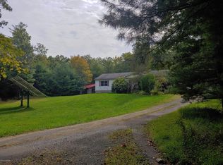 196 Wellington Rd, Stroudsburg, PA 18360