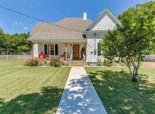 601 Central Ave, Rio Vista, TX 76093