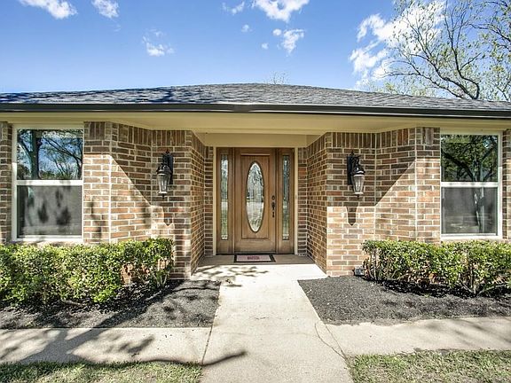 2nd image of 6104 Bontura Ct