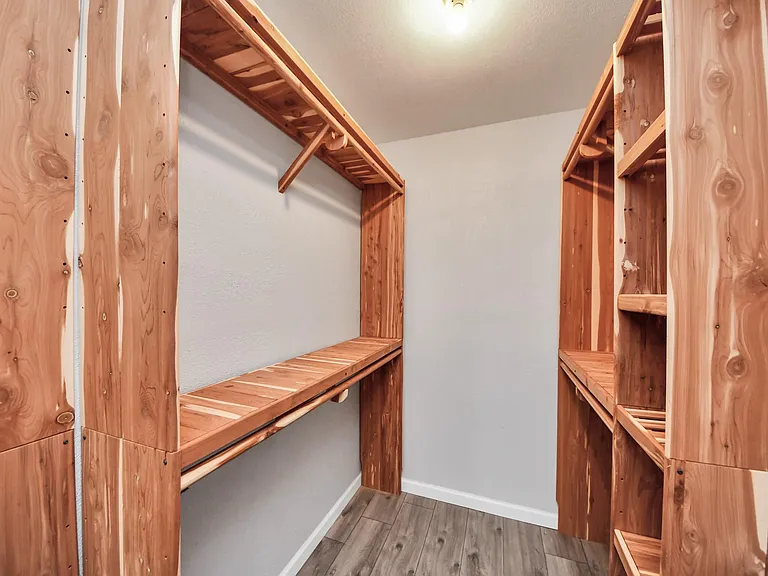3310 Little Farms Ct — Photo 18