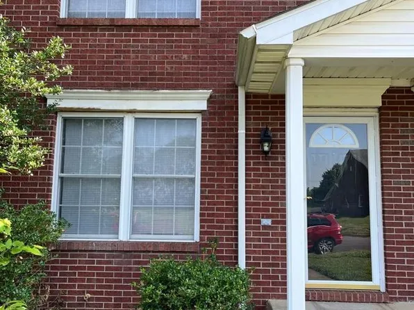 223 John Sutherland Dr, Nicholasville, KY 40356