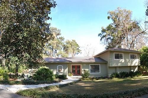 1st image of 1809 Linden Ln