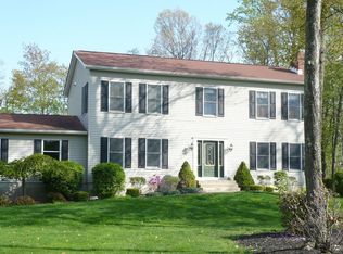 102 Wimmer Rd, Hopewell Junction, NY 12533